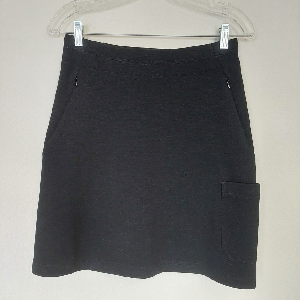 Title Nine Black Merino Wool Blend Skort Hiking Athletic Mini Skirt Size 6
